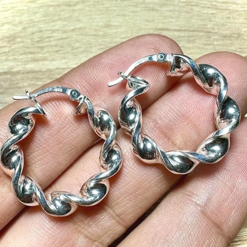 Silver Hoop Earrings 25mm Twisted Huggie 4mm 925 Sterling Elegant Classic Women